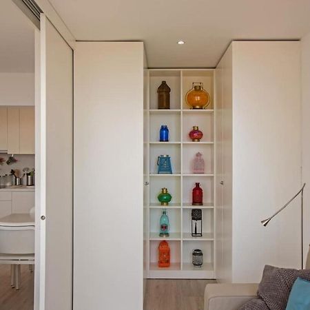 Magnificent 1 Bedroom Apartment With Views Over The Ocean Costa de Caparica Eksteriør billede